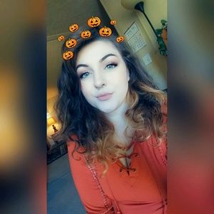 Meet your Posher, Ally